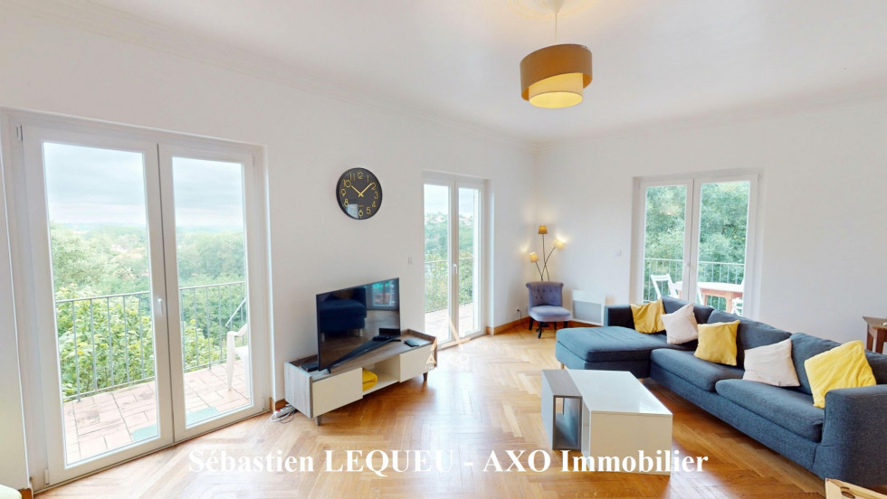 vente Maison de caractère Saint-genies-bellevue - Photo 2