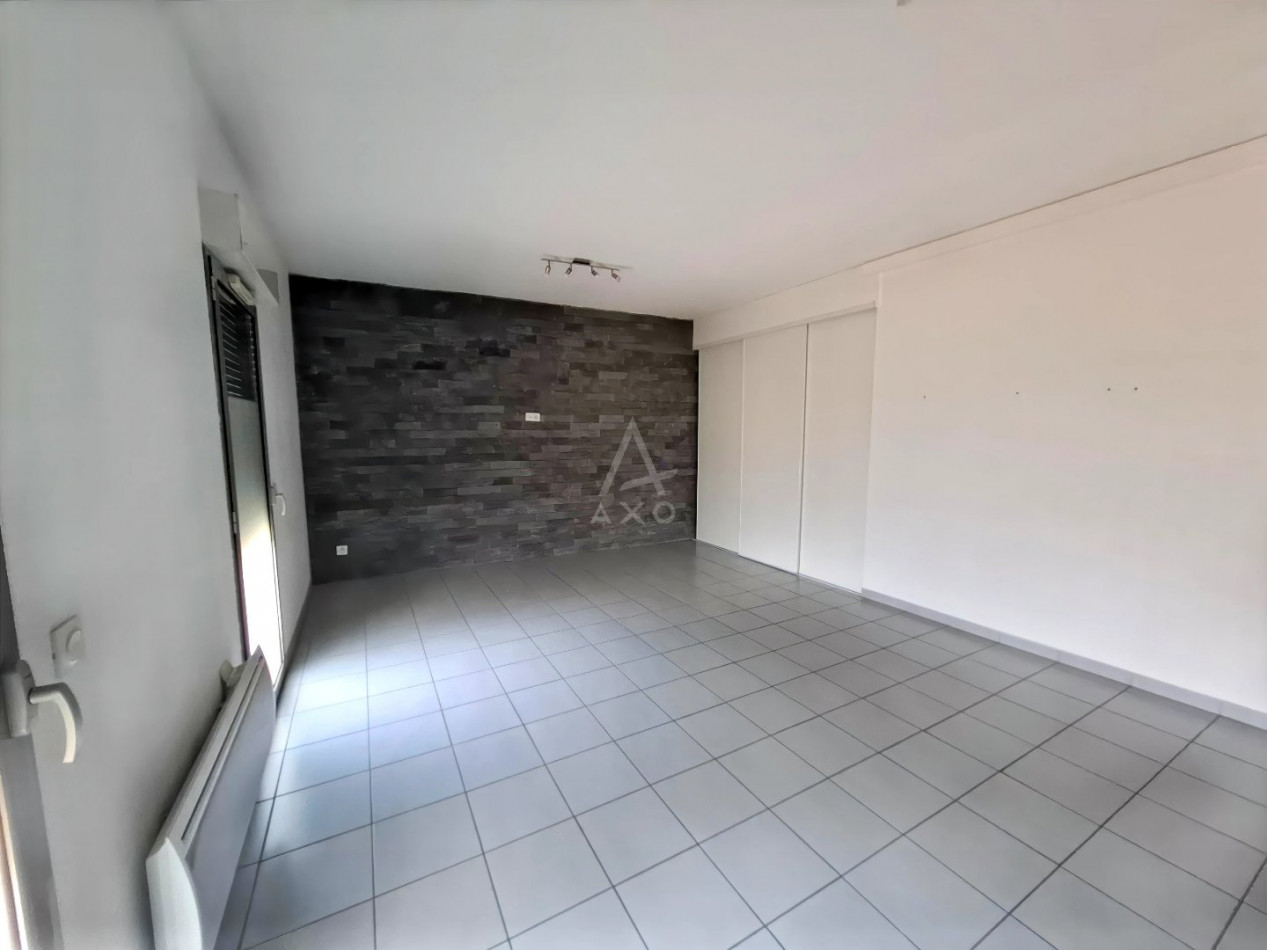 location Local commercial Lourdes - Photo 4