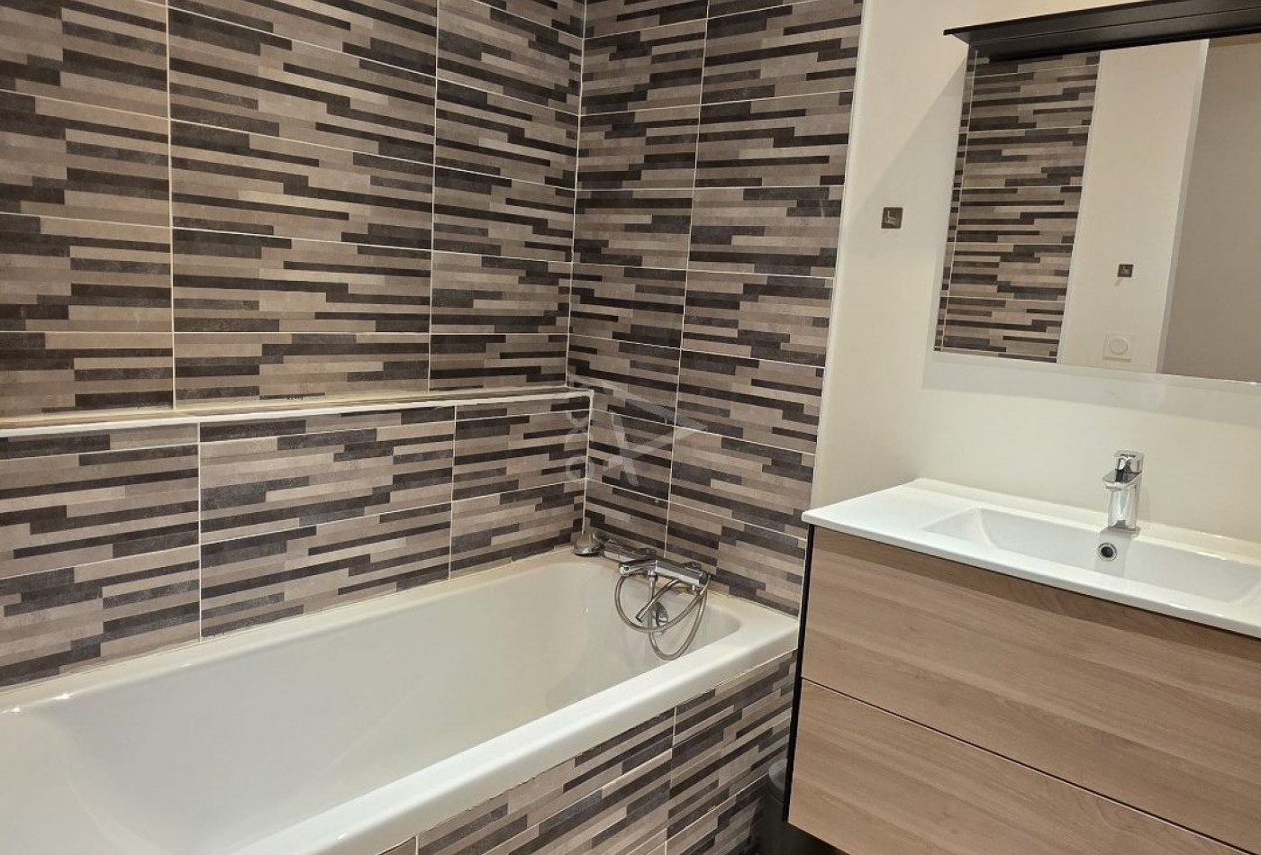 vente Maison Sainte Eulalie - Photo 6