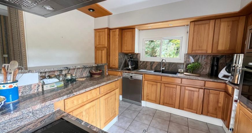 vente Maison Montours