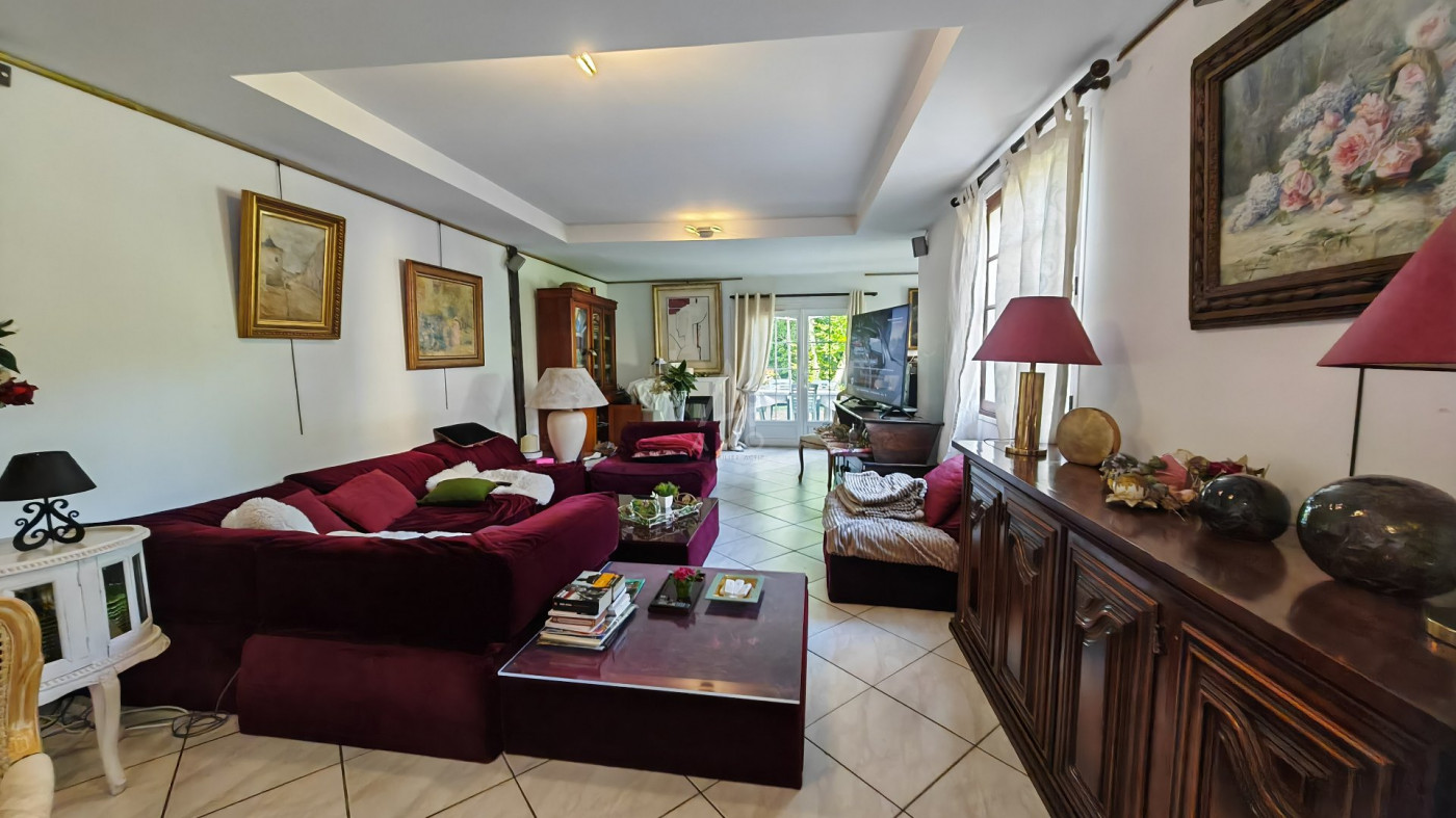 vente Ensemble immobilier Bonneuil En France - Photo 6