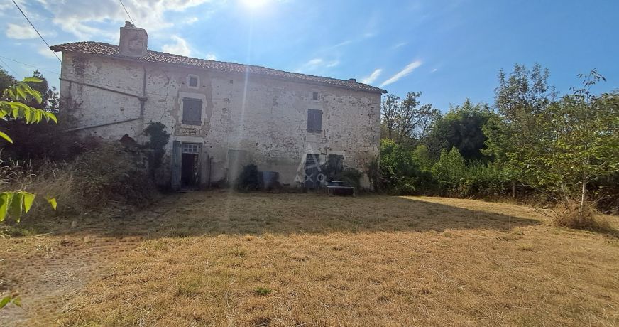 vente Maison de caractère La Rochefoucauld-en-angoumois