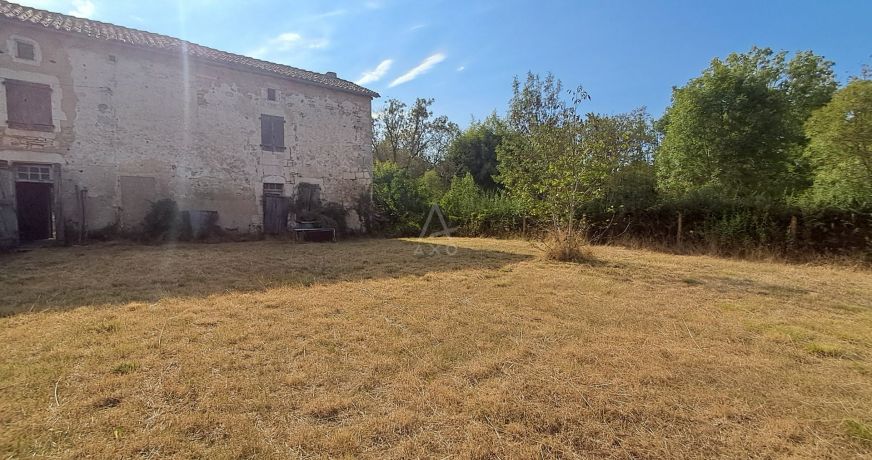 vente Maison de caractère La Rochefoucauld-en-angoumois