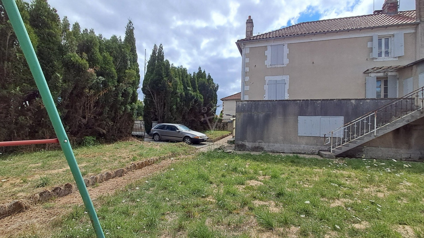 vente Maison Roumazieres Loubert - Photo 3
