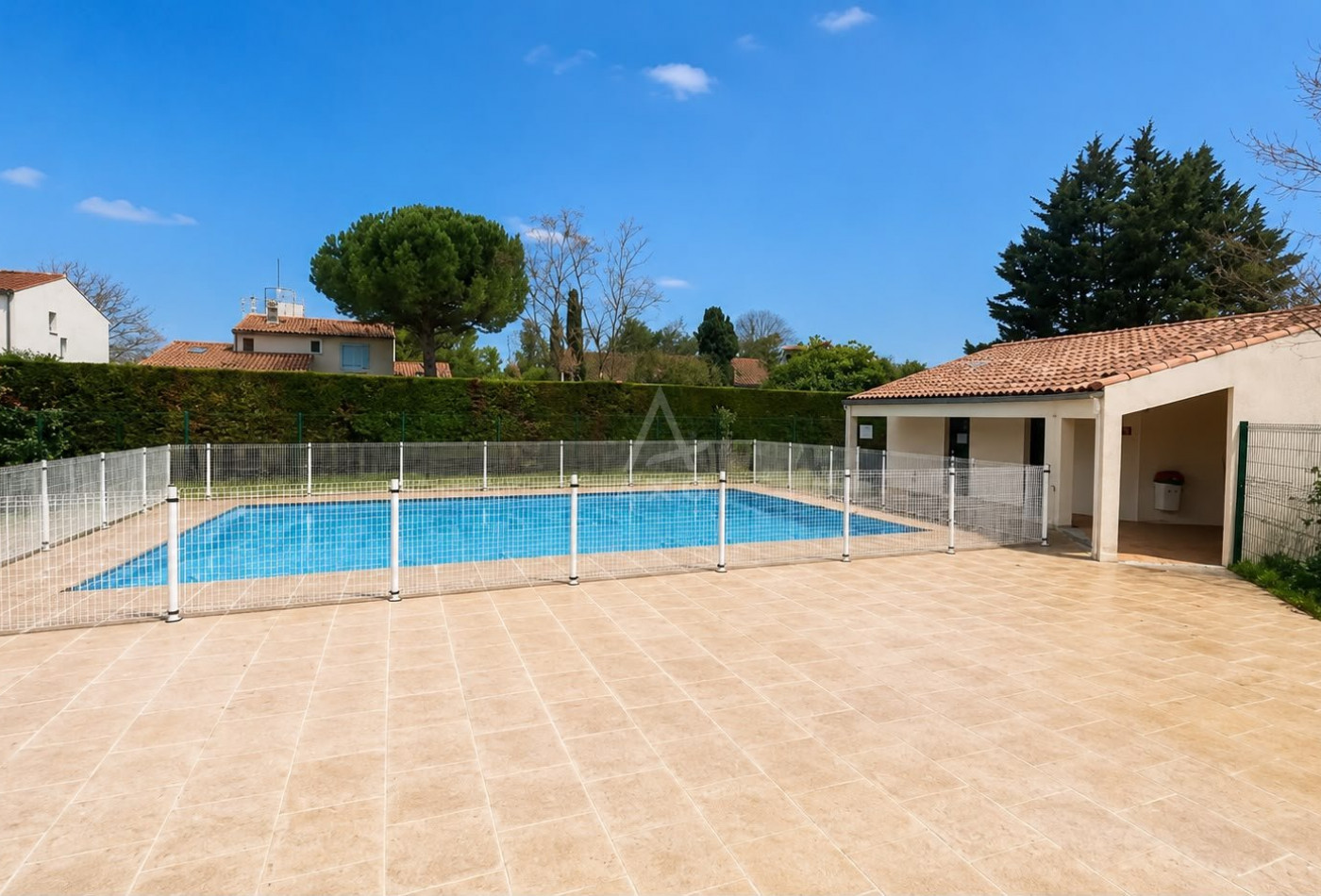 vente Appartement en résidence La Rochelle - Photo 3