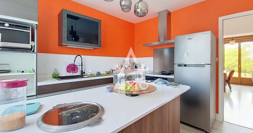 vente Maison Le Mont Saint Adrien