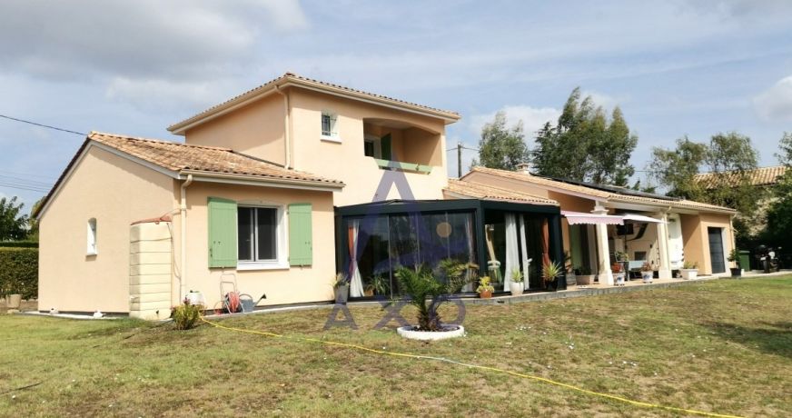 vente Maison contemporaine Villefranche De Lonchat