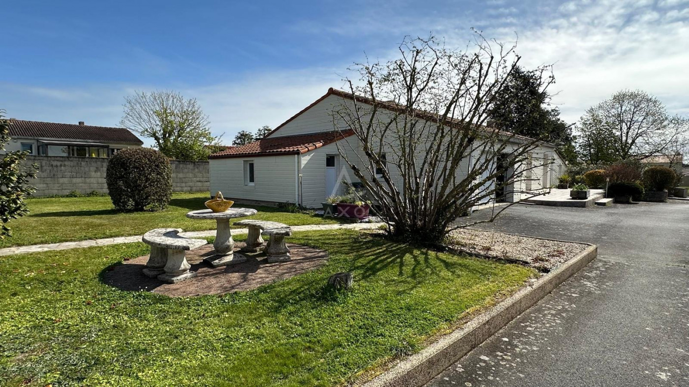 vente Maison La Bruffiere - Photo 2