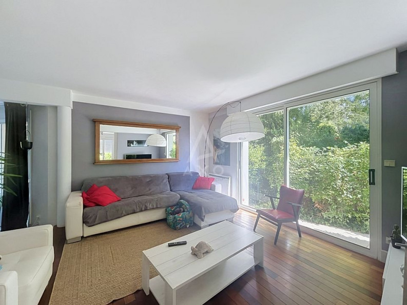 vente Pavillon Loue - Photo 8