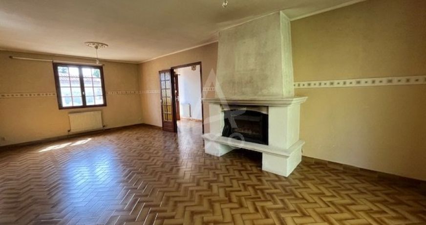 vente Villa Roullet Saint Estephe