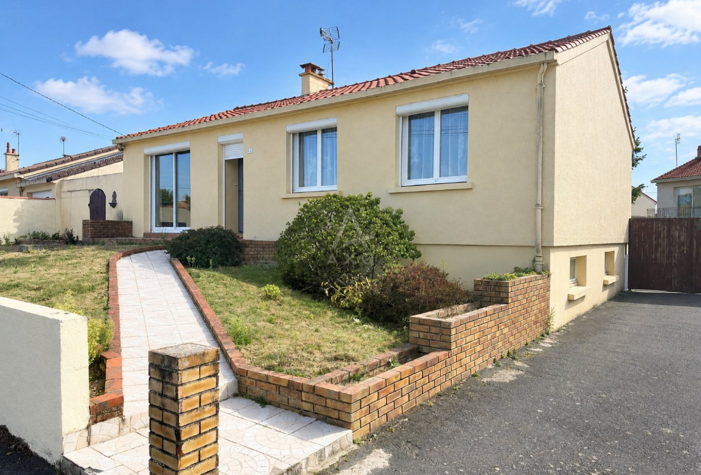 vente Maison Montaigu-vendÉe - Photo 1