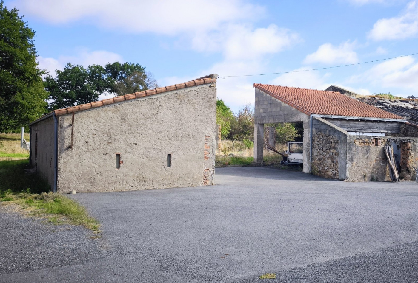 vente Garage Sevremoine - Photo 1
