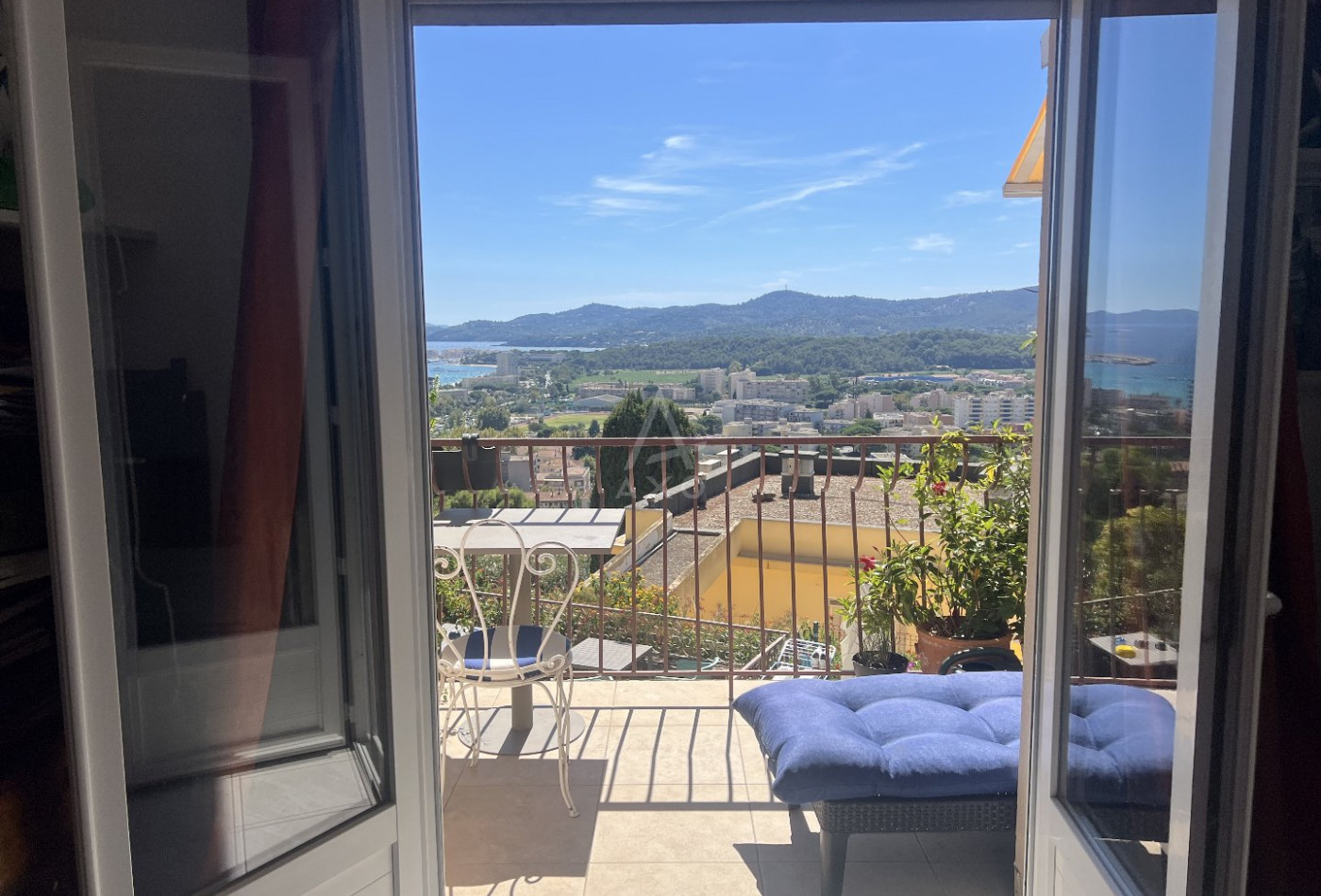 vente Appartement Le Lavandou - Photo 7