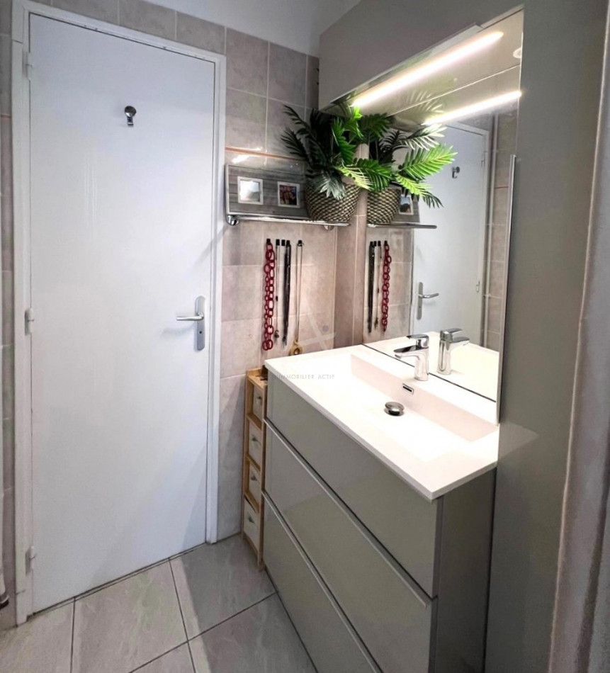 vente Appartement Le Lavandou - Photo 8