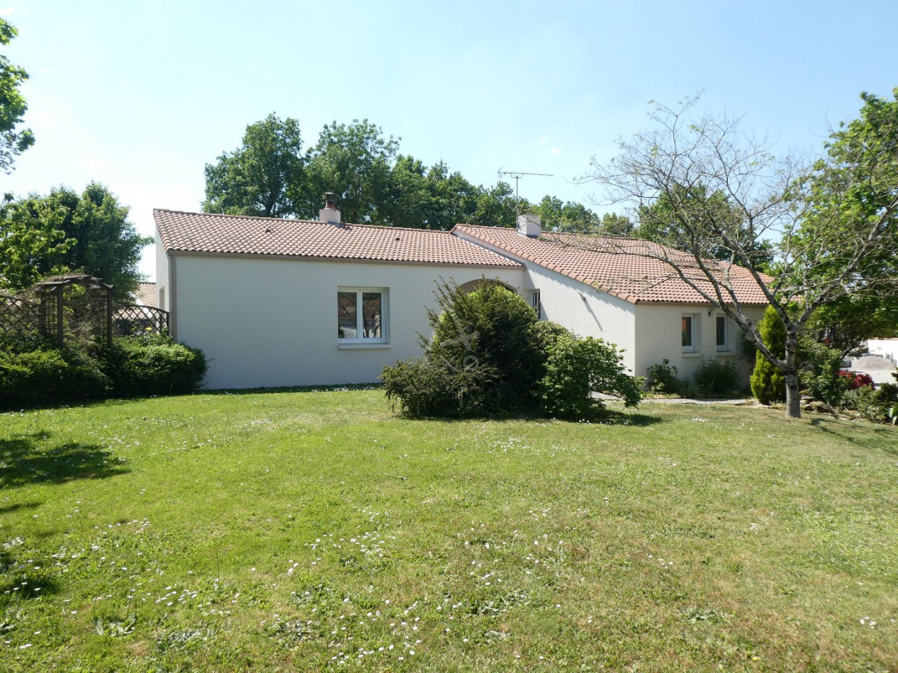 vente Maison La Bruffiere - Photo 1