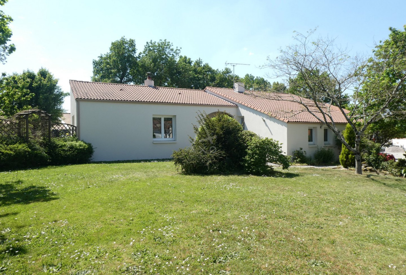 vente Maison La Bruffiere - Photo 1