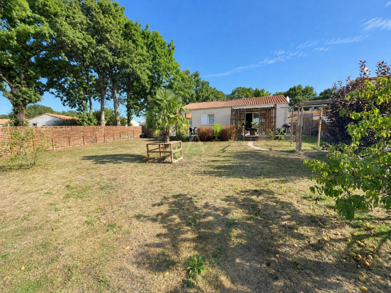 vente Maison Beaulieu Sous La Roche - Photo 1