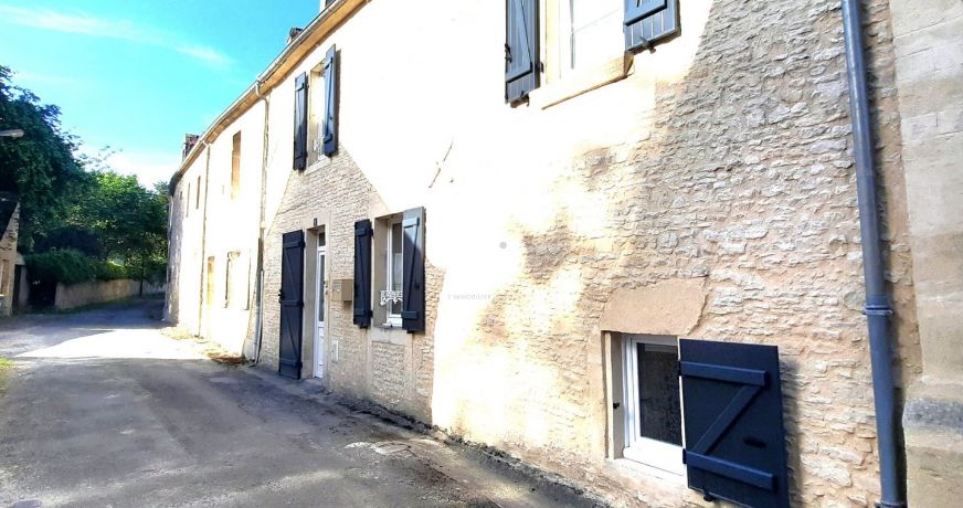 vente Maison en pierre Thaon