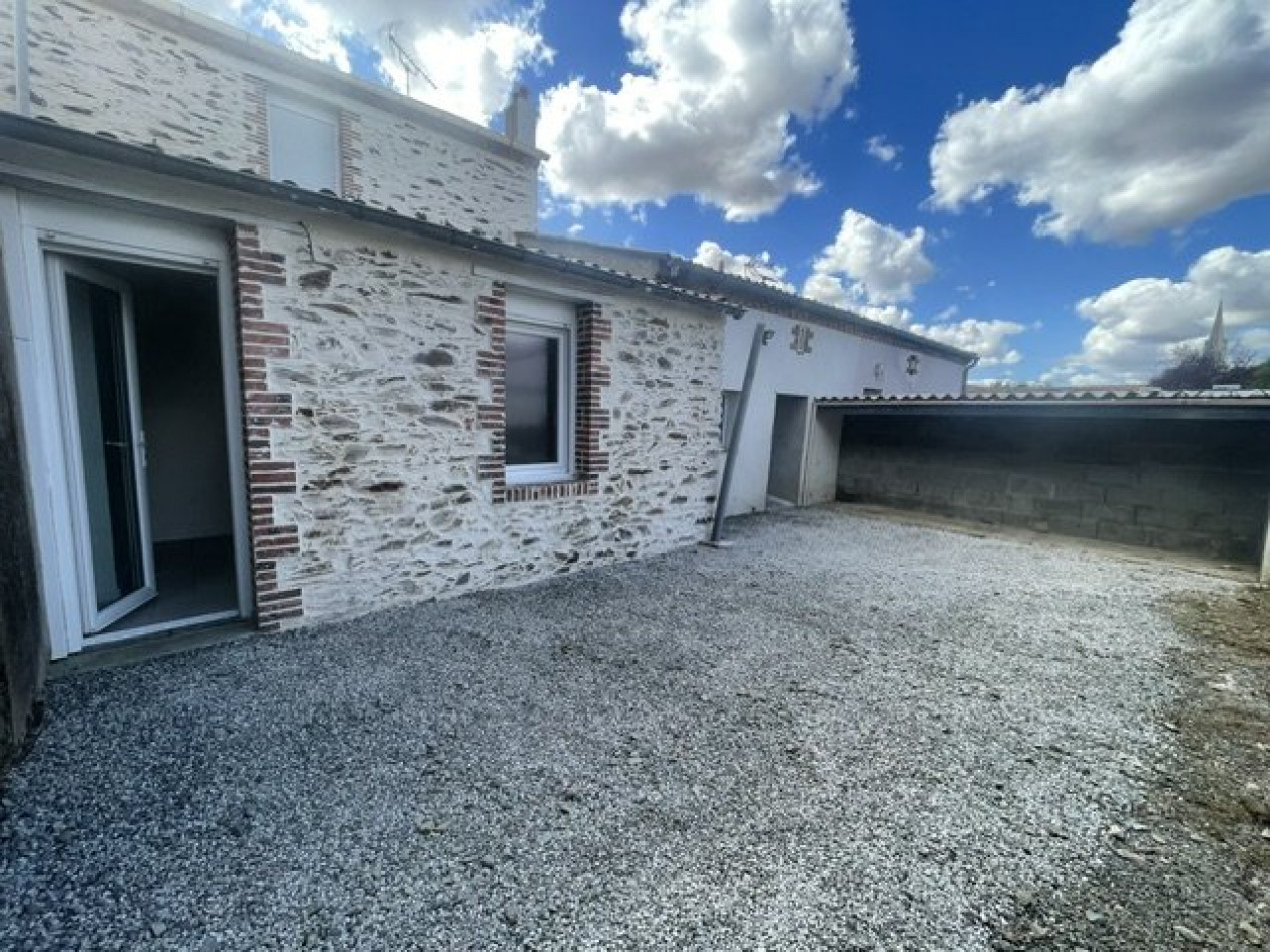 location Maison Les Brouzils - Photo 11