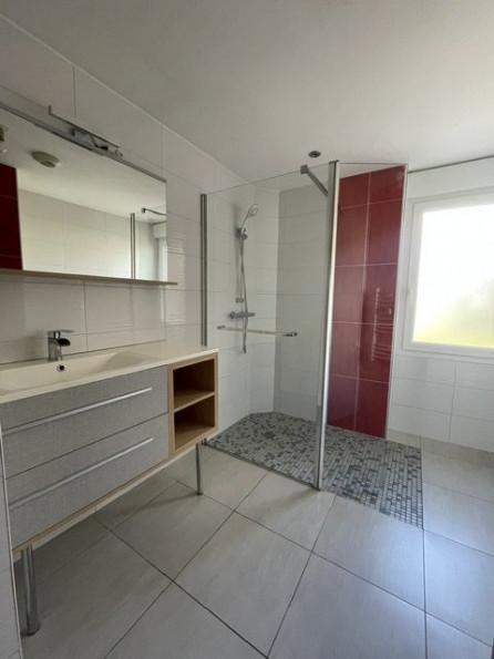 location Maison Les Brouzils - Photo 6