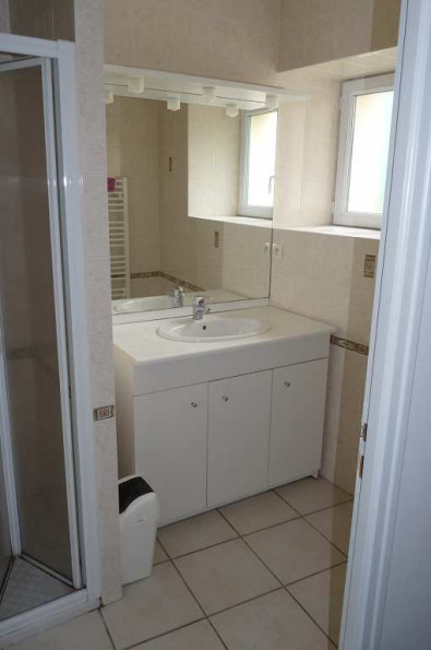 location Maison Les Brouzils - Photo 3