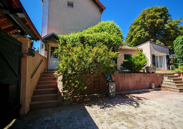 vente Ensemble immobilier Bonneuil En France