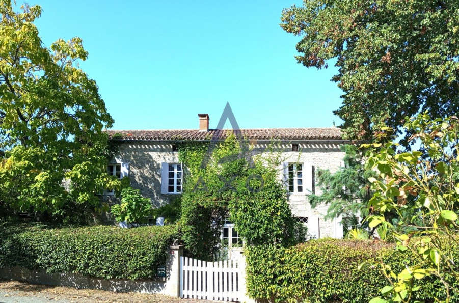 vente Maison en pierre Saint Vivien - Photo 1