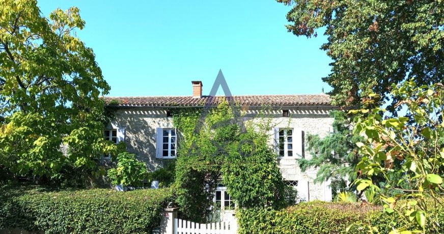 vente Maison en pierre Saint Vivien