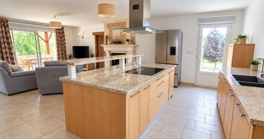 vente Maison Montbron