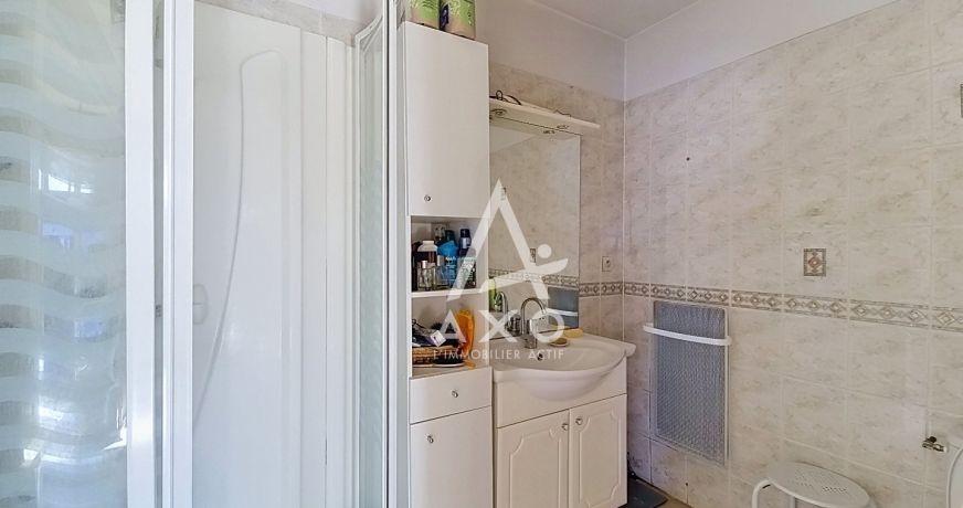 vente Maison Le Mont Saint Adrien