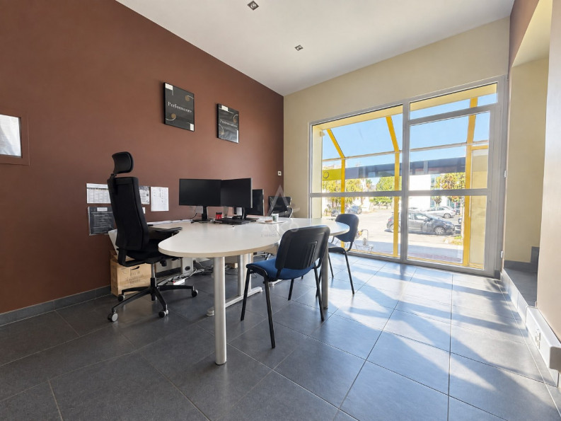 vente Ateliers et bureaux Les Essarts - Photo 1
