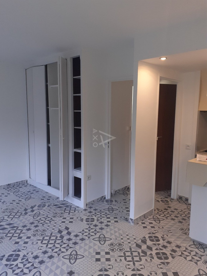 vente Studio Vanves - Photo 2