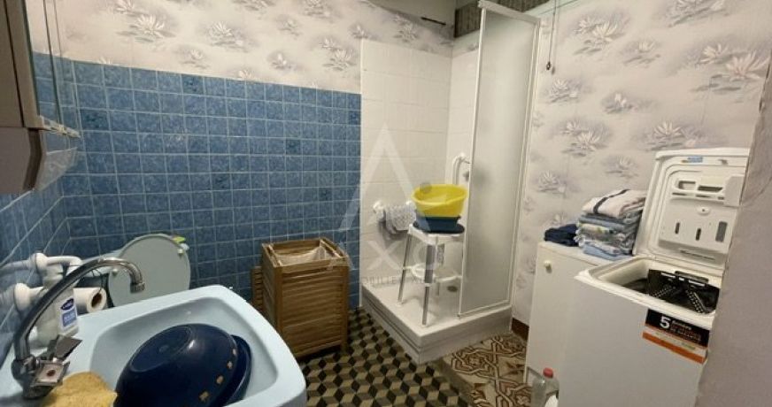 vente Maison de village Saint Saturnin De Lucian