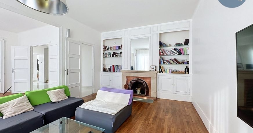 vente Villa La Loupe