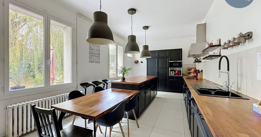 vente Villa La Loupe