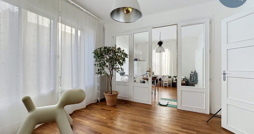vente Villa La Loupe