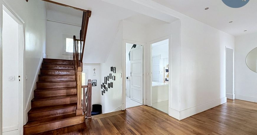 vente Villa La Loupe