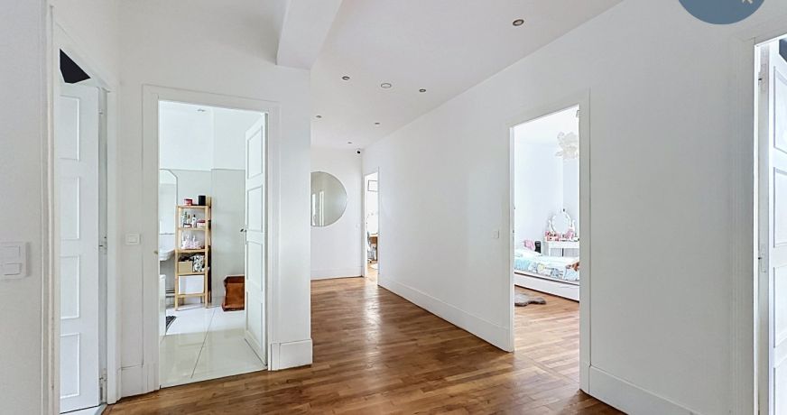 vente Villa La Loupe