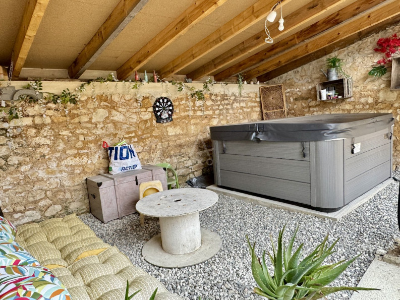 vente Maison de caractère Touvre - Photo 2