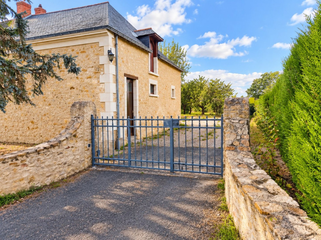 vente Maison Daumeray - Photo 1