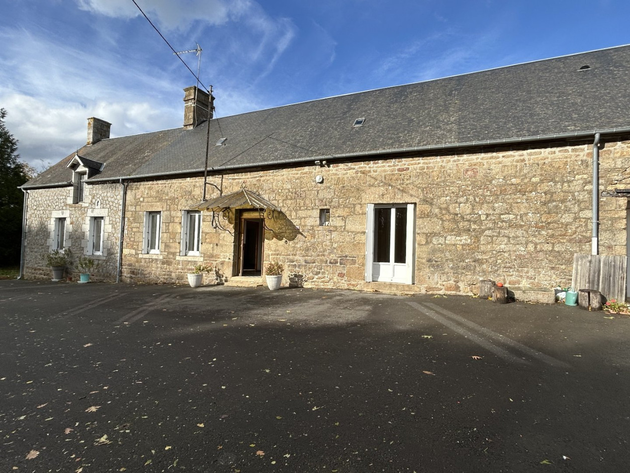 vente Maison Le Chatellier - Photo 1