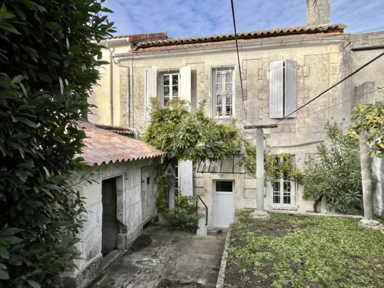 vente Maison de ville Soyaux - Photo 1