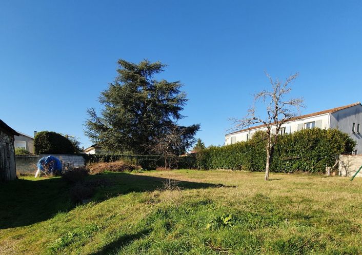 vente Grange Angouleme