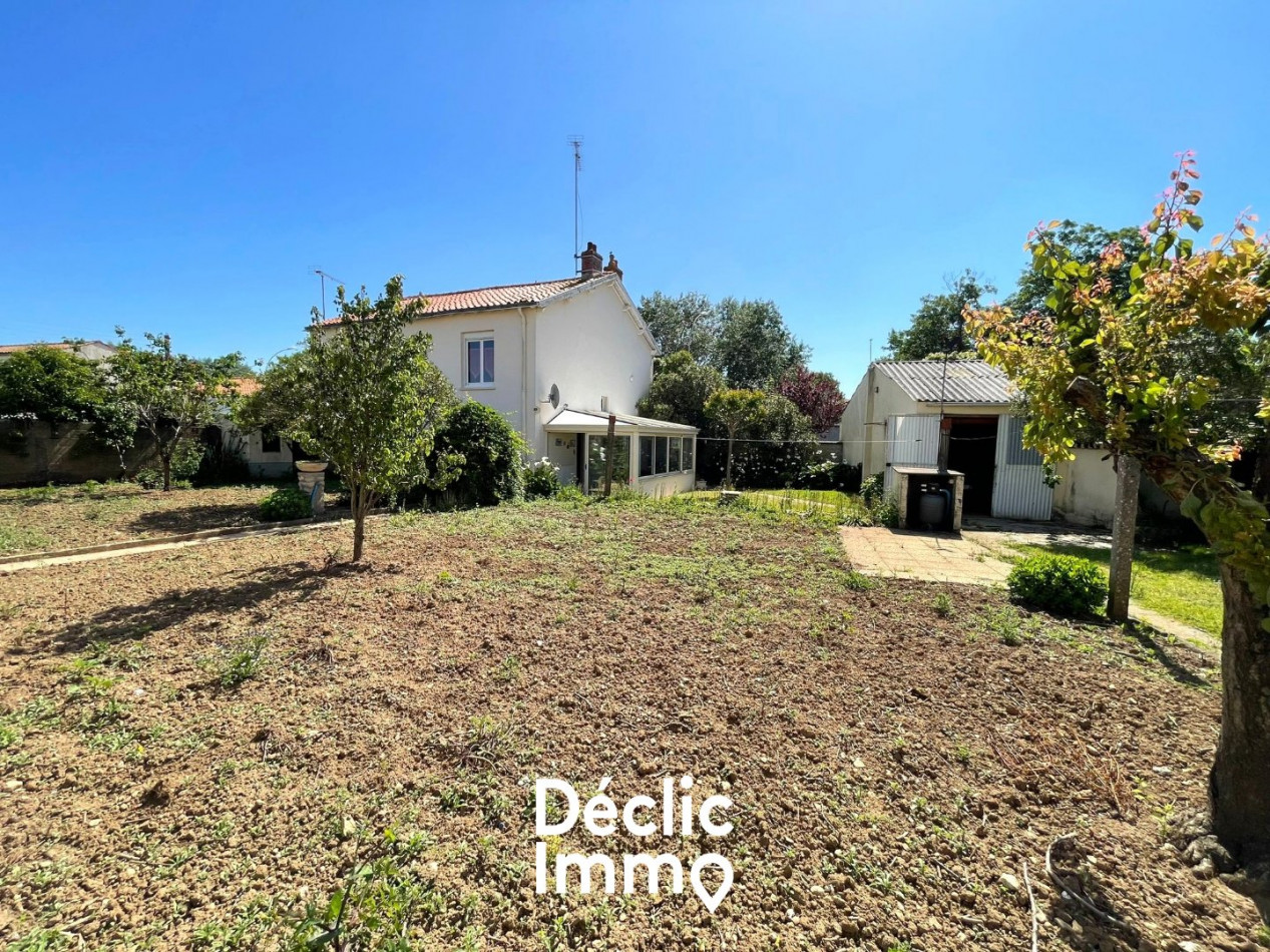 vente Maison Lucon - Photo 1