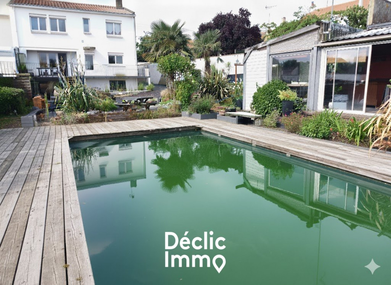 vente Maison et dépendances La Roche Sur Yon - Photo 1