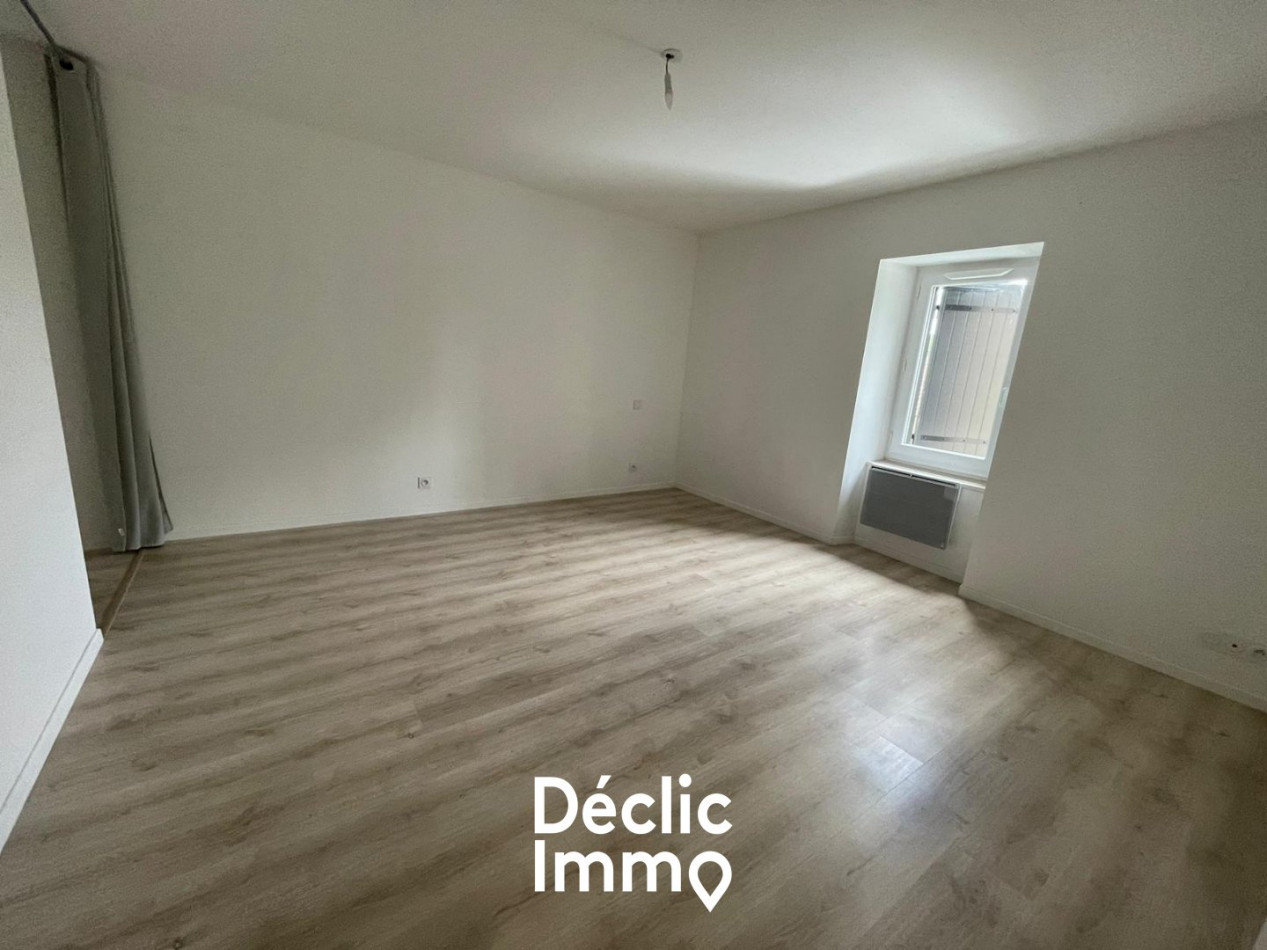 location Maison Les Pineaux - Photo 3