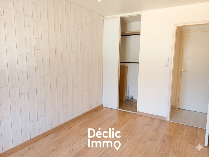 vente Appartement en rez de jardin La Roche Sur Yon - Photo 8