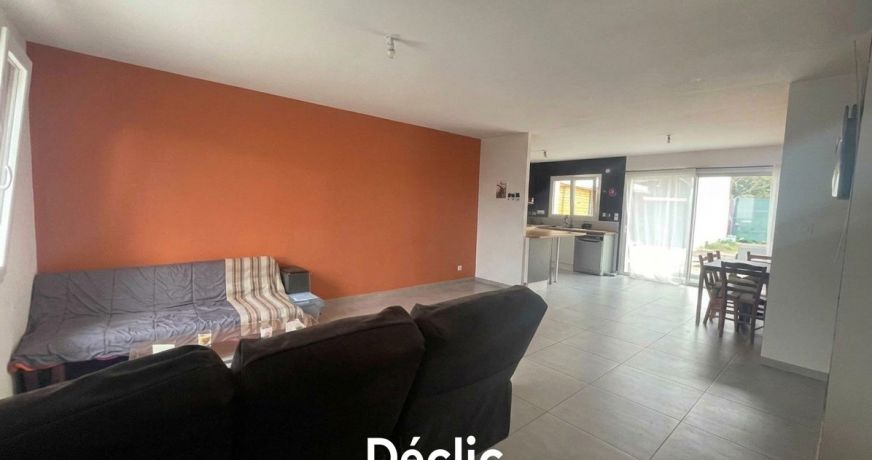 vente Maison individuelle Saint Avaugourd Des Landes