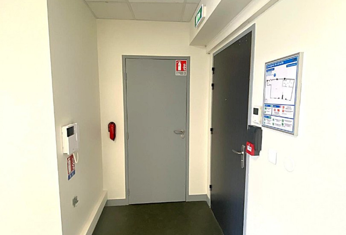 vente Locaux d'activité La Roche Sur Yon - Photo 5