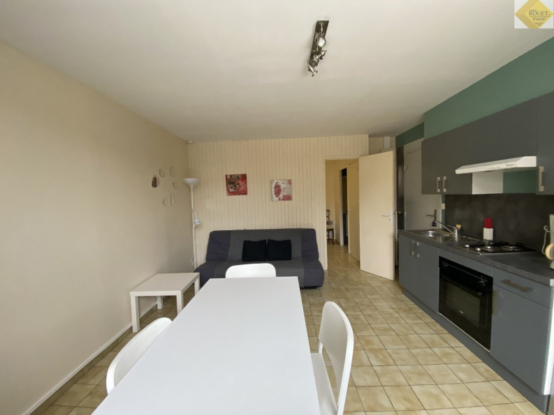 en location saisonnière Appartement La Roche Posay - Photo 2